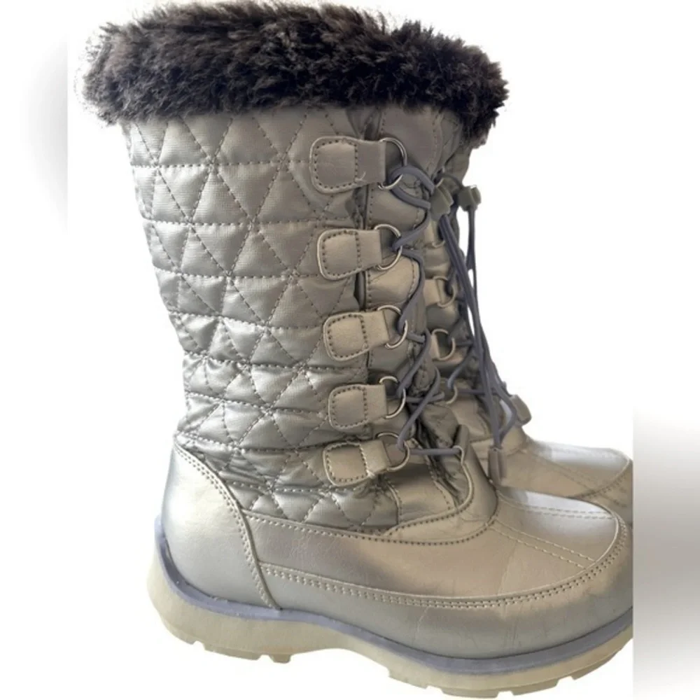 LANDS’ END THERMOLITE INSULATED WATERPROOF SNOW BOOTS SILVER AND PURPLE SZ 3
